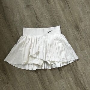 Nike tennis skirt